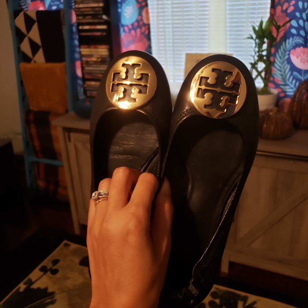 Tory Burch Reva Flat